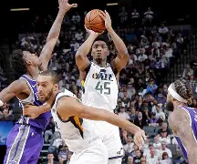 乐鱼官方网站-转会期犹他爵士更衣室发声——NBA常规赛节点到来，震撼外界，医务组通报恢复的简单介绍