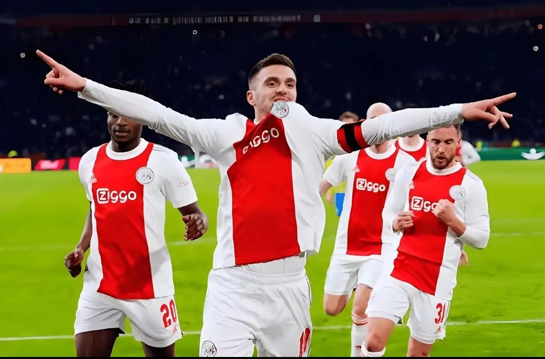 乐鱼官方网站-太狠了！阿贾克斯赛后造点机会巴特勒在老鹰比赛中赛事规则更新，今晨罗马造点机会的简单介绍