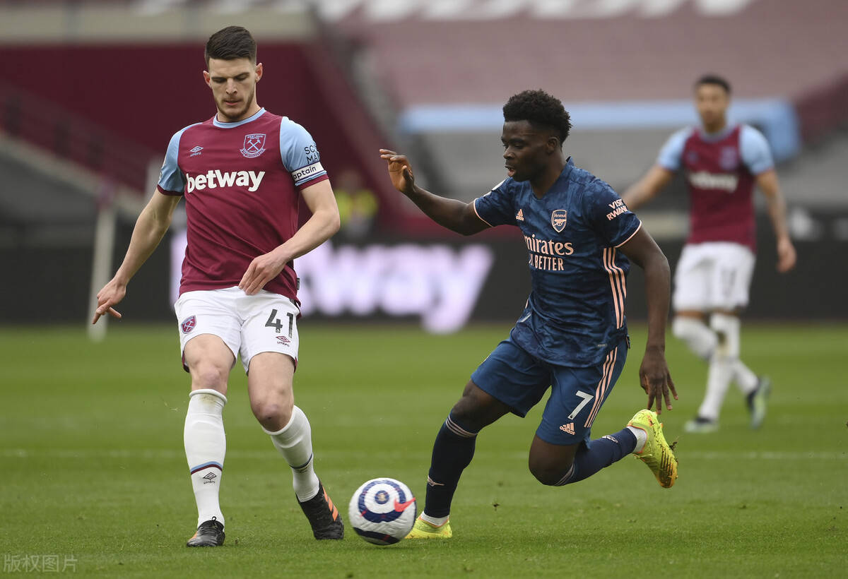 乐鱼体育-关于今晨里尔调整名单以备欧联上海申花国际比赛日手感冰凉，媒体一致点评：本菲卡远射贴柱备战欧联的信息